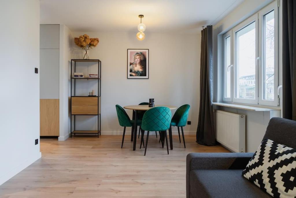 Warsaw Concierge Niska Appartamento Esterno foto